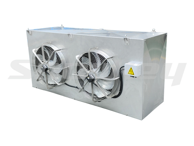 Air cooler for CO2